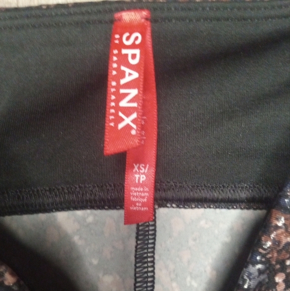 Spanx Faux Leather Snake Shine High Rise Leggings In Mocha Size XS - Picture 6 of 7